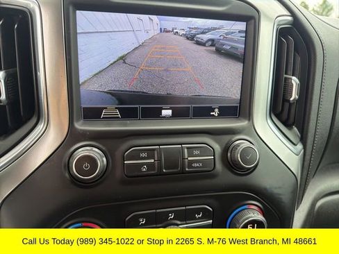 Used 2020 Chevrolet Silverado 1500 LT Trail Boss AWD/4WD image 17