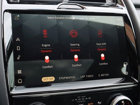 Certified 2024 Jaguar E-PACE R-Dynamic SE image 21