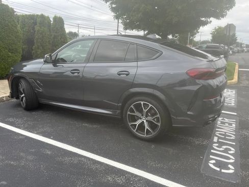 Used 2021 BMW X6 xDrive40i w/ M Sport Package AWD/4WD image 3