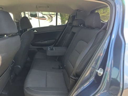 Used 2020 Kia Sportage LX FWD image 36