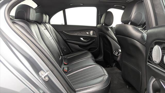 Used 2018 Mercedes-Benz E 400 4MATIC Sedan image 19