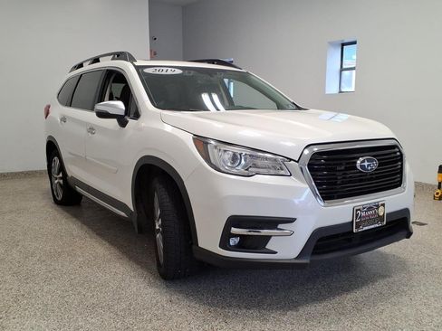Used 2019 Subaru Ascent Touring AWD/4WD image 3