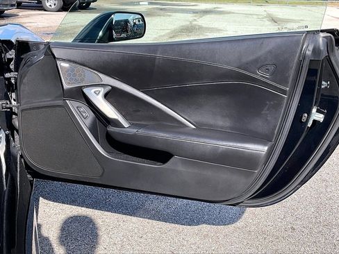 Used 2015 Chevrolet Corvette Stingray Coupe w/ 3LT Preferred Equipment Group image 25