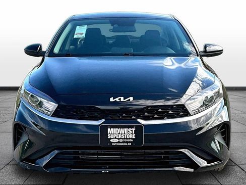 Used 2024 Kia Forte LXS FWD image 3