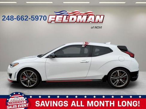 Used 2022 Hyundai Veloster N image 2