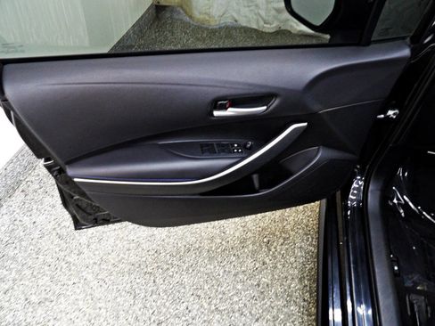 Used 2020 Toyota Corolla SE FWD image 7