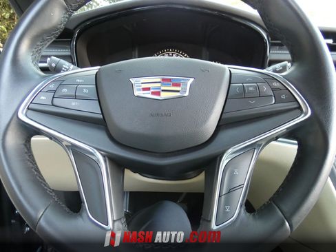 Used 2019 Cadillac XT5 FWD image 59
