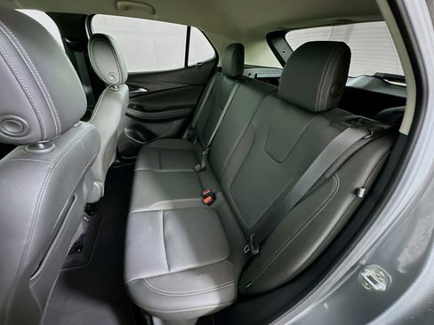Used 2025 Buick Encore GX Preferred FWD image 27
