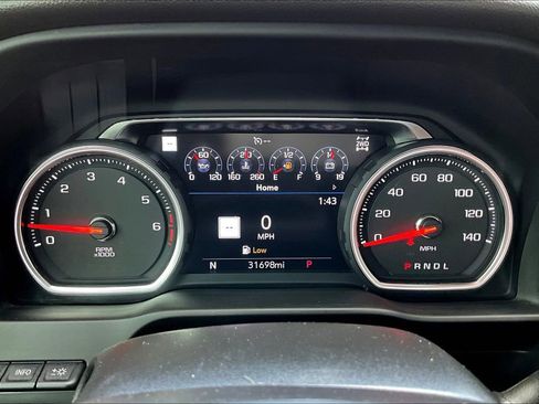 Used 2022 Chevrolet Silverado 3500 High Country w/ Technology Package image 22