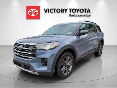 Used 2025 Ford Explorer Active w/ Active Comfort Package AWD/4WD image 1