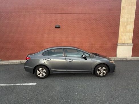 Used 2013 Honda Civic LX image 1