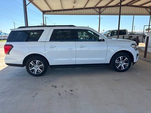 Used 2024 Ford Expedition Max XLT RWD image 9