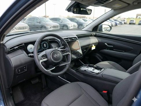 Used 2025 Hyundai Tucson SEL FWD image 3