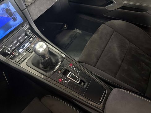 Used 2019 Porsche 911 Targa 4 GTS AWD/4WD image 37