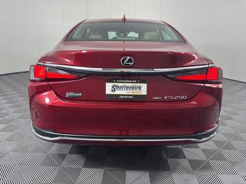 Used 2021 Lexus ES 250 w/ Premium Package AWD/4WD image 29