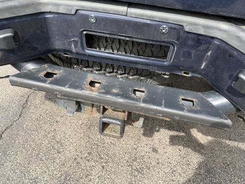 Used 2010 Nissan Titan PRO-4X AWD/4WD image 18