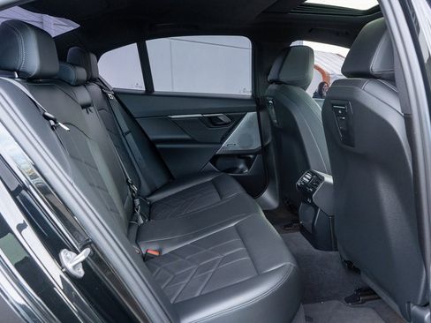 Used 2024 BMW 530i xDrive w/ M Sport Package image 20