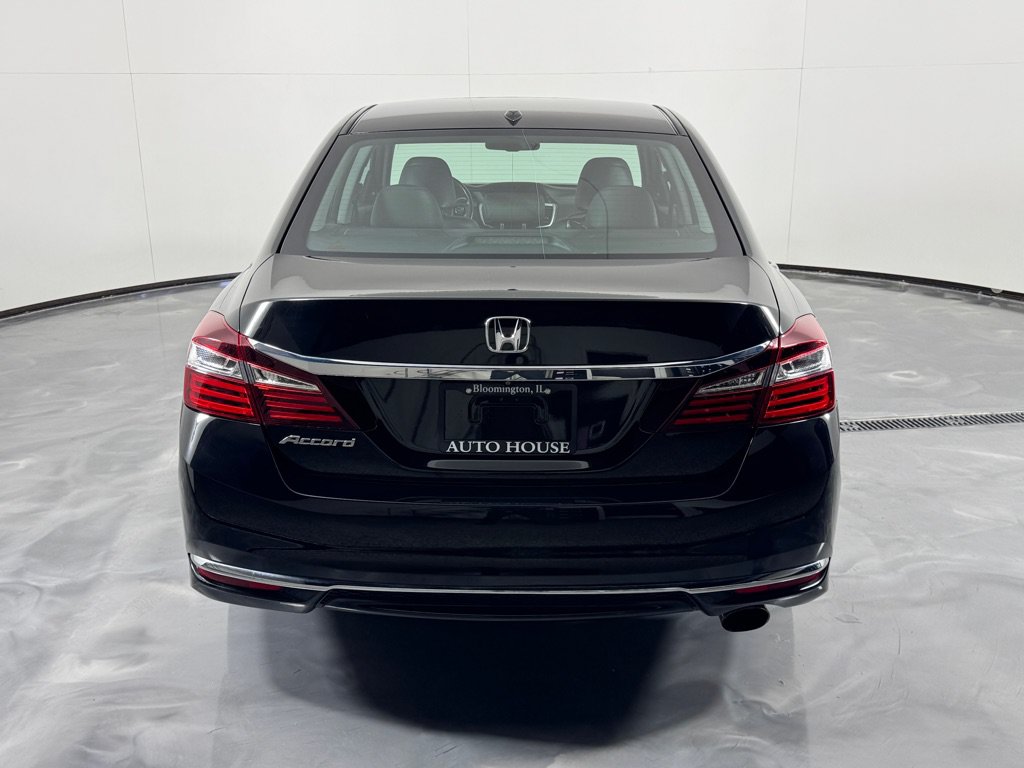 Used 2017 Honda Accord EX-L image 6