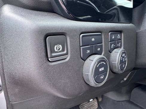 Used 2024 Chevrolet Silverado 3500 LT w/ Safety Package AWD/4WD image 12