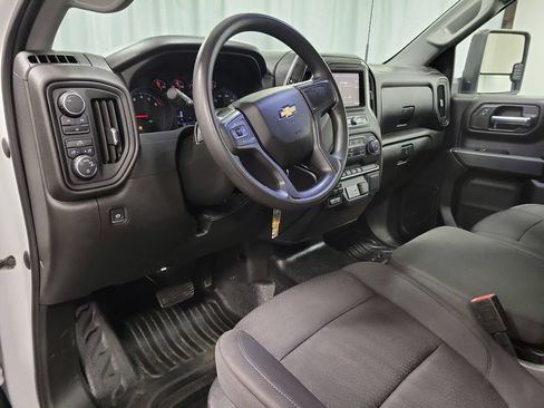 Used 2022 Chevrolet Silverado 2500 W/T w/ WT Convenience Package AWD/4WD image 19