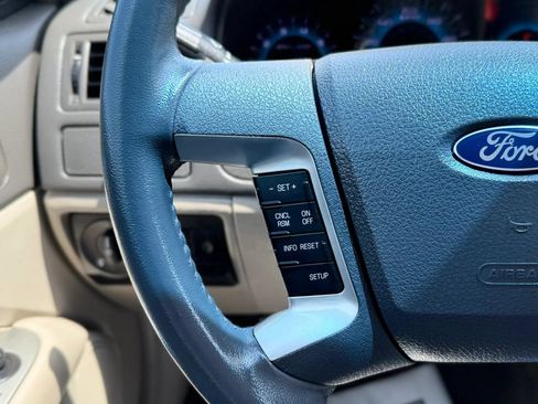 Used 2011 Ford Fusion SEL FWD image 13