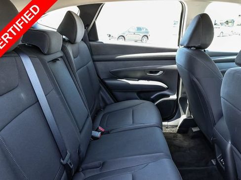 Certified 2025 Hyundai Tucson SE FWD image 19