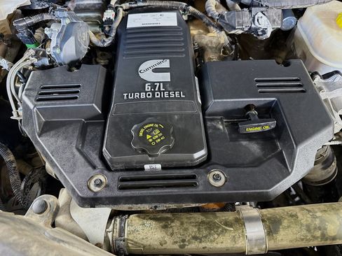 Used 2024 RAM 2500 Big Horn w/ Off Road Package AWD/4WD image 38