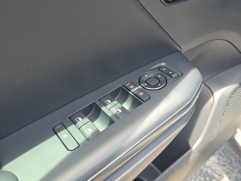 New 2026 Kia K4 FWD image 17