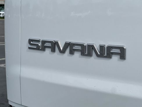 New 2025 GMC Savana 2500 w/ Driver Convenience Package RWD image 29