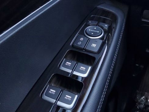 Used 2020 Kia Sorento S image 22