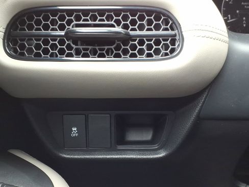 New 2026 Honda HR-V LX image 23