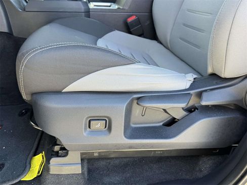 Used 2025 Toyota Tacoma TRD Off-Road image 19