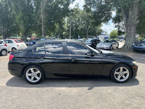 Used 2014 BMW 320i Sedan image 4