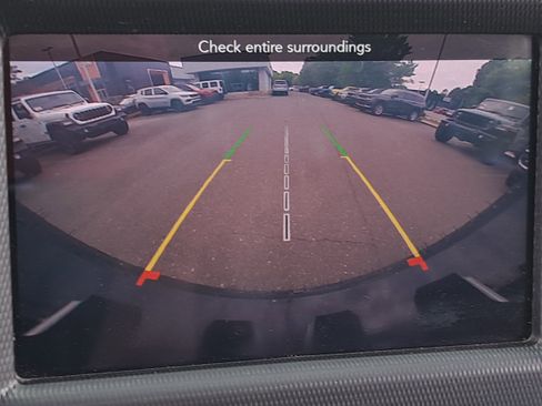 Used 2020 Jeep Wrangler Unlimited Sahara w/ Safety Group AWD/4WD image 20