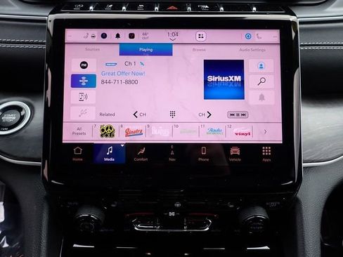 Certified 2023 Jeep Grand Cherokee Limited AWD/4WD image 25