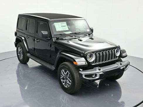 New 2026 Jeep Wrangler Unlimited Sahara AWD/4WD image 44