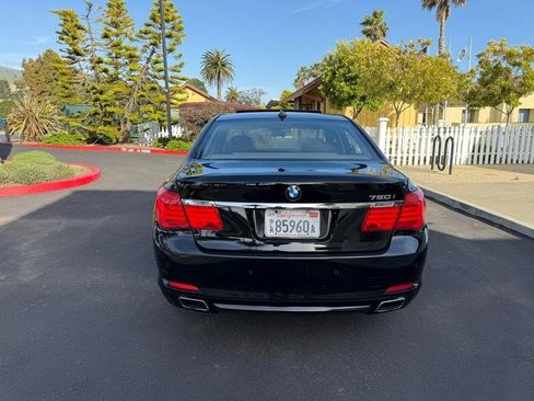 Used 2009 BMW 750i RWD image 6