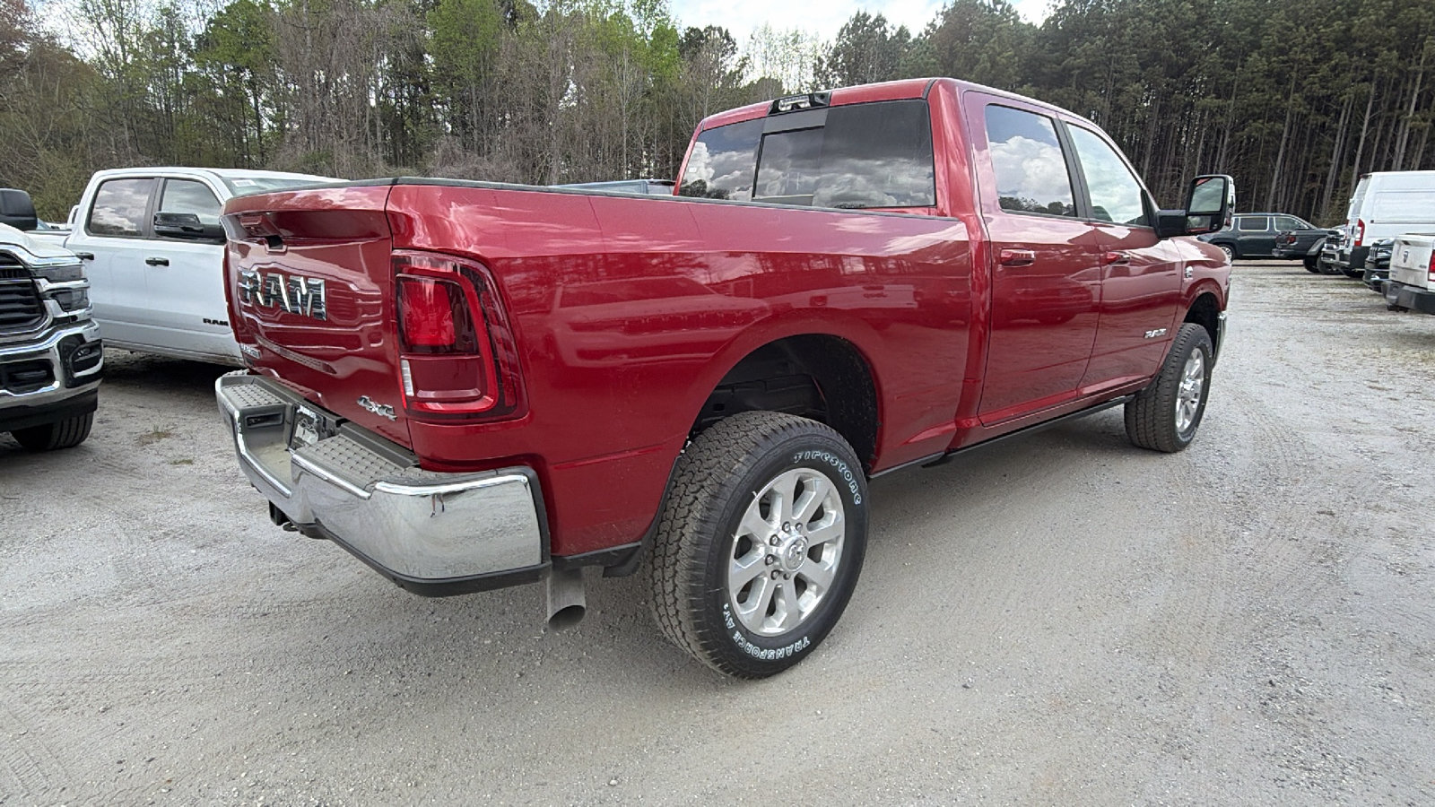New 2026 RAM 2500 Laramie AWD/4WD image 8