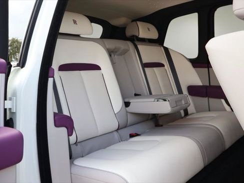 Certified 2024 Rolls-Royce Cullinan AWD/4WD image 24