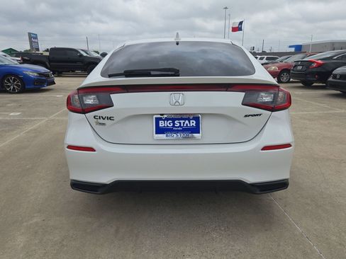 Used 2026 Honda Civic Sport image 5
