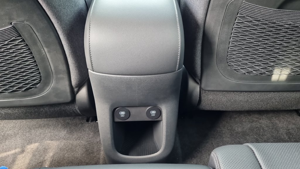 New 2027 Hyundai Ioniq 5 Limited RWD image 15