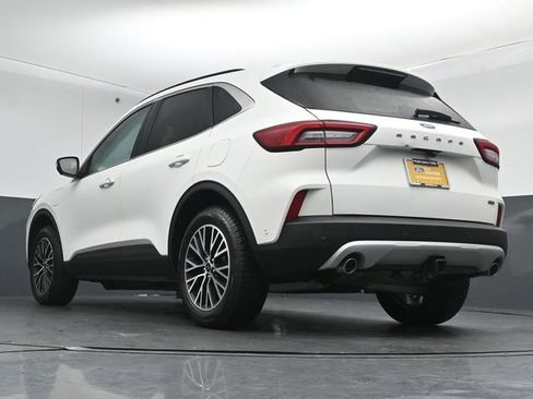 Certified 2024 Ford Escape Base w/ PHEV Premium Package image 39