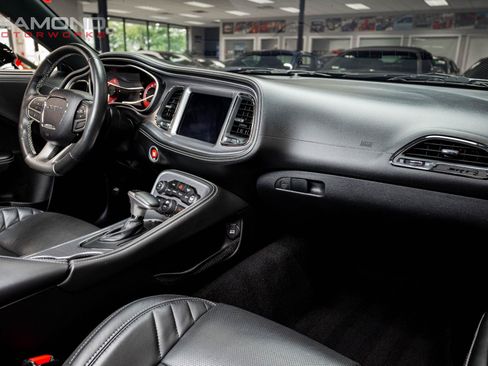 Used 2020 Dodge Challenger SRT Hellcat Redeye RWD image 87
