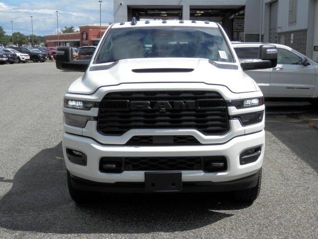New 2026 RAM 2500 Tradesman AWD/4WD image 3