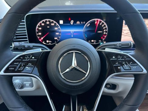 New 2026 Mercedes-Benz GLE 450e 4MATIC image 17