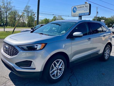 Used 2024 Ford Edge SEL image 2