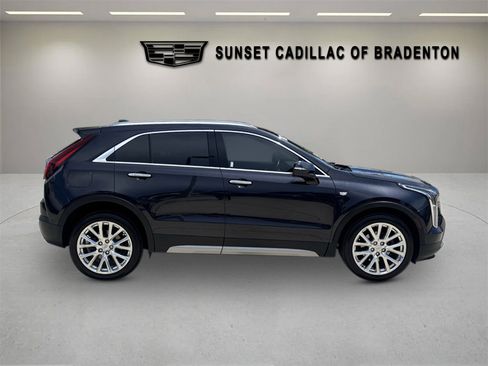 Certified 2023 Cadillac XT4 Premium Luxury FWD image 2