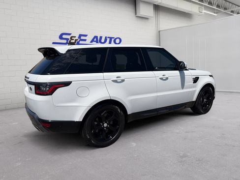 Used 2019 Land Rover Range Rover Sport HSE AWD/4WD image 4