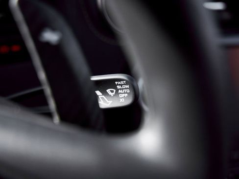 Used 2020 McLaren 720S Spider RWD image 52