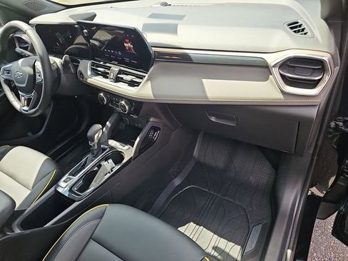 New 2025 Chevrolet TrailBlazer ACTIV w/ Convenience Package FWD image 29